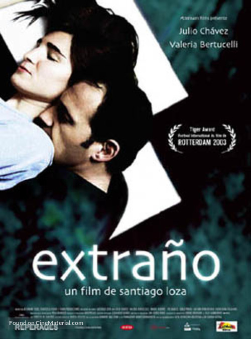 Extra&ntilde;o - Spanish Movie Poster