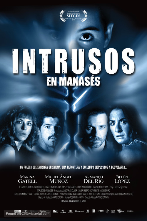 Intrusos en Manas&eacute;s - Spanish Movie Poster
