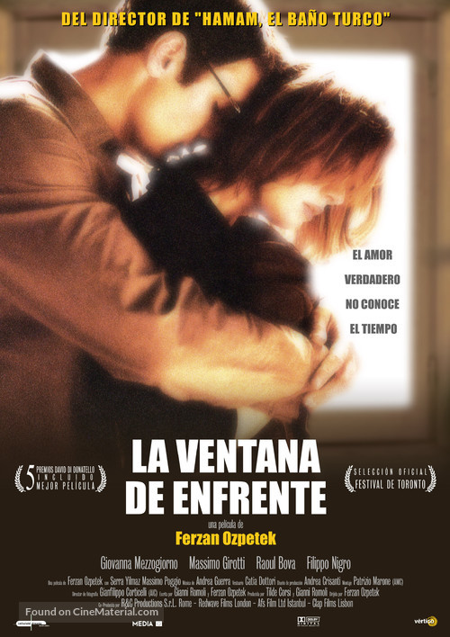 La finestra di fronte - Spanish Movie Poster