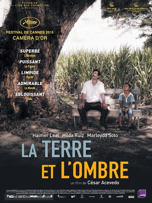 La tierra y la sombra - French Movie Poster