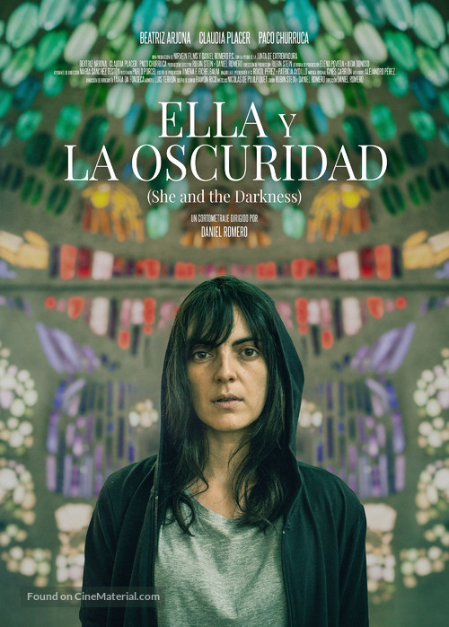 Ella y la oscuridad - Spanish Movie Poster