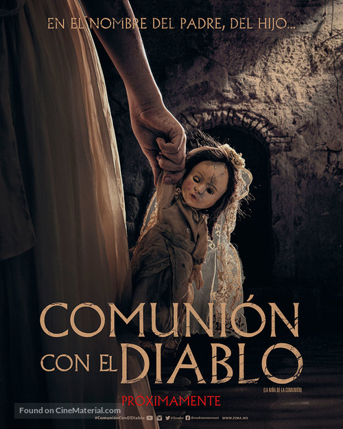 La ni&ntilde;a de la comuni&oacute;n - Mexican Movie Poster