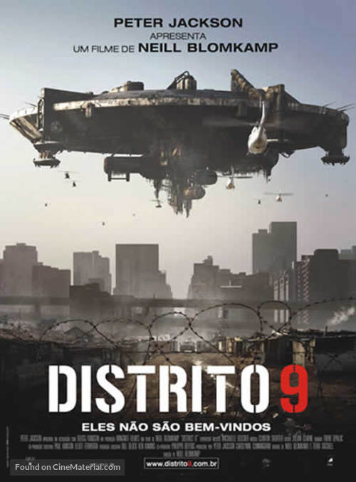 District 9 - Brazilian Movie Poster