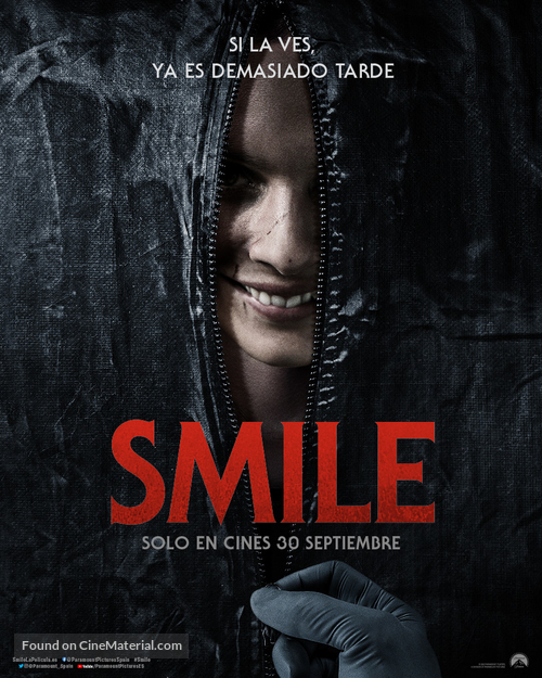 Smile - Spanish Movie Poster