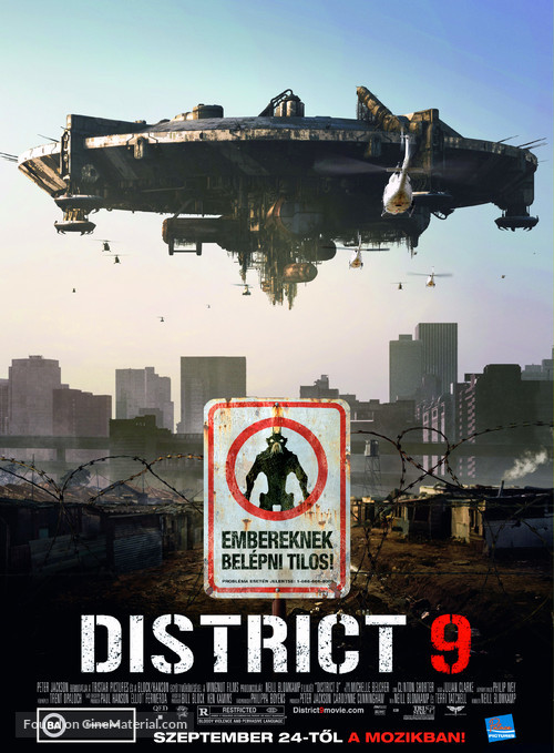 District 9 - Hungarian Movie Poster