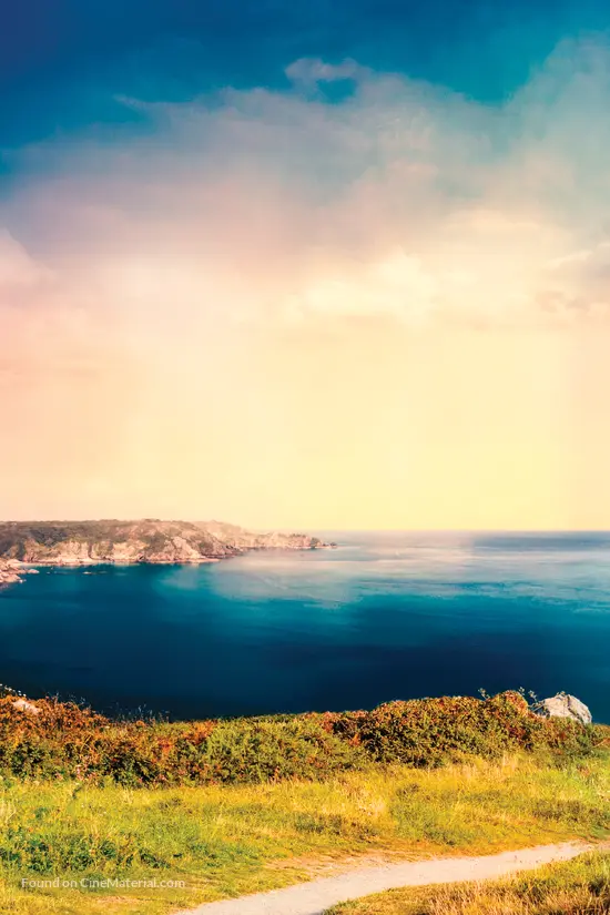 The Guernsey Literary &amp; Potato Peel Pie Society - Key art