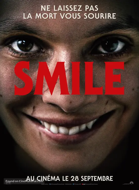 Smile - French Movie Poster