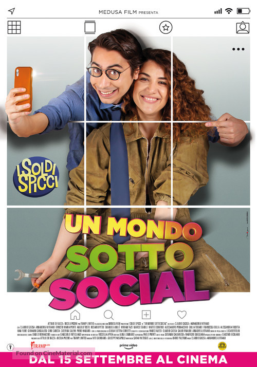 Un Mondo Sotto Social - Italian Movie Poster