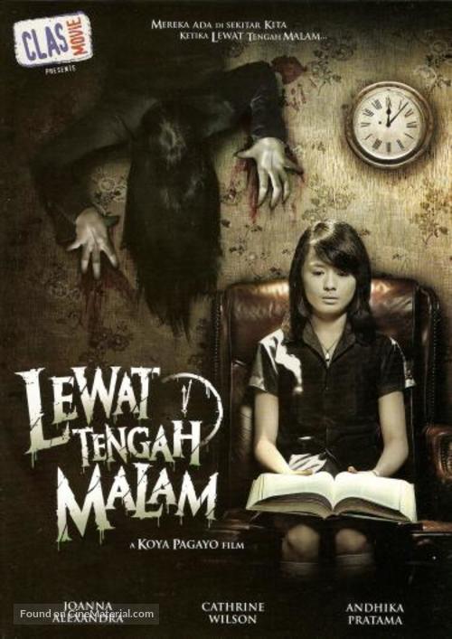 Lewat tengah malam - Indonesian Movie Poster