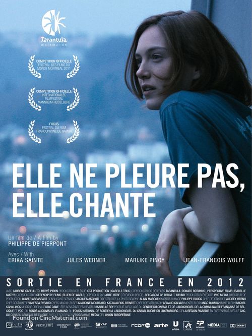 Elle ne pleure pas, elle chante - French Movie Poster