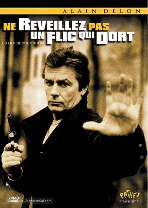 Ne r&eacute;veillez pas un flic qui dort - French Movie Cover