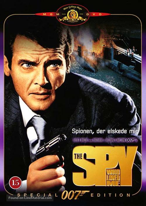 The Spy Who Loved Me - Danish Movie Cover