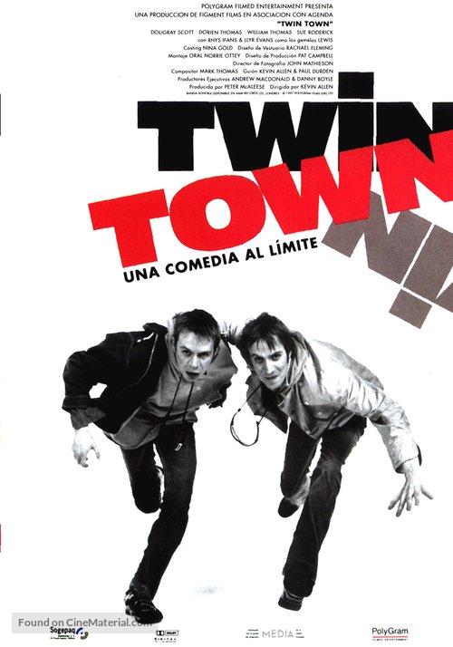 Twin Town - Spanish Movie Poster