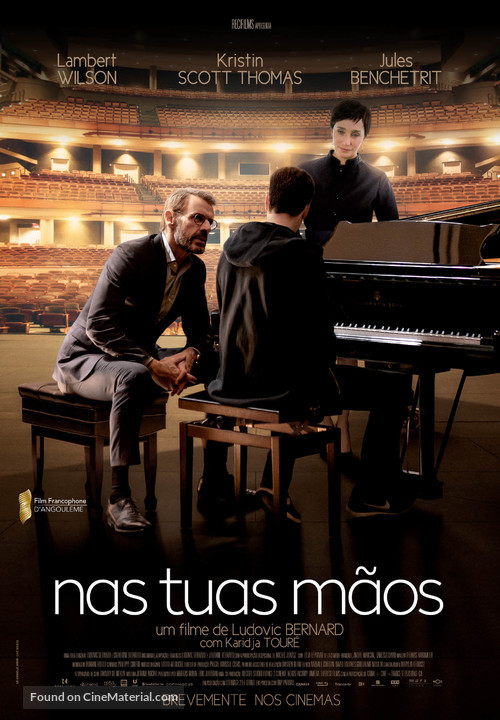 Au bout des doigts - Portuguese Movie Poster