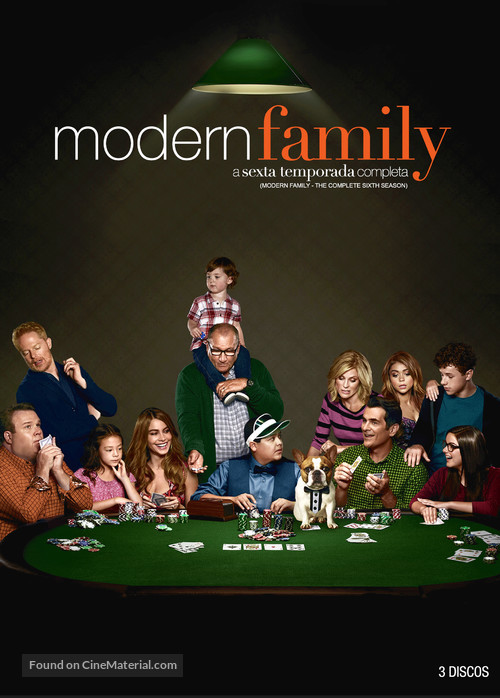 &quot;Modern Family&quot; - Brazilian DVD movie cover