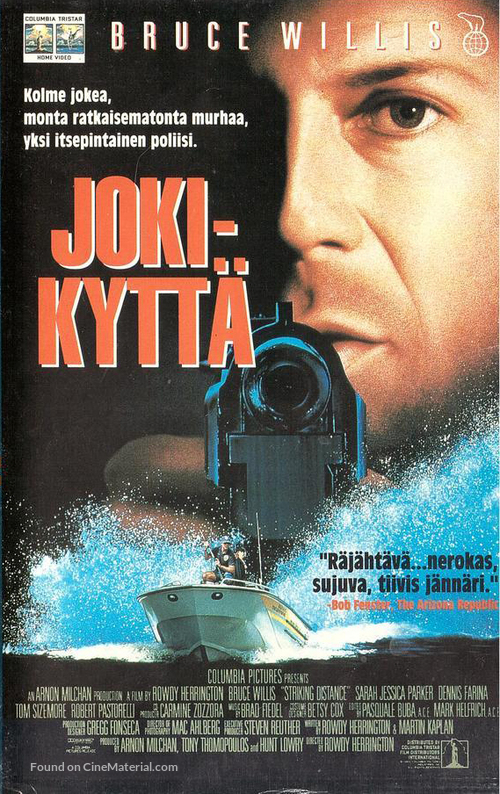 Striking Distance - Finnish VHS movie cover