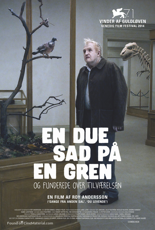 En duva satt p&aring; en gren och funderade p&aring; tillvaron - Danish Movie Poster
