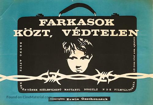 Nackt unter W&ouml;lfen - Hungarian Movie Poster