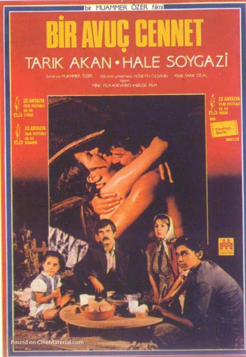 Bir avu&ccedil; cennet - Turkish Movie Poster