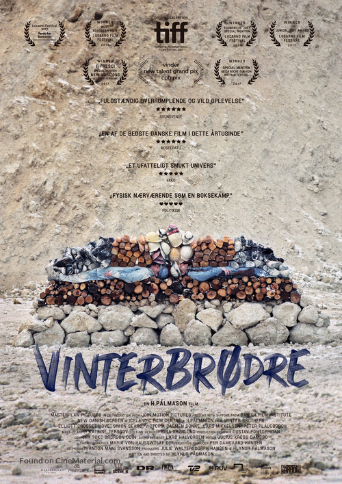 Vinterbr&oslash;dre - Danish Movie Poster