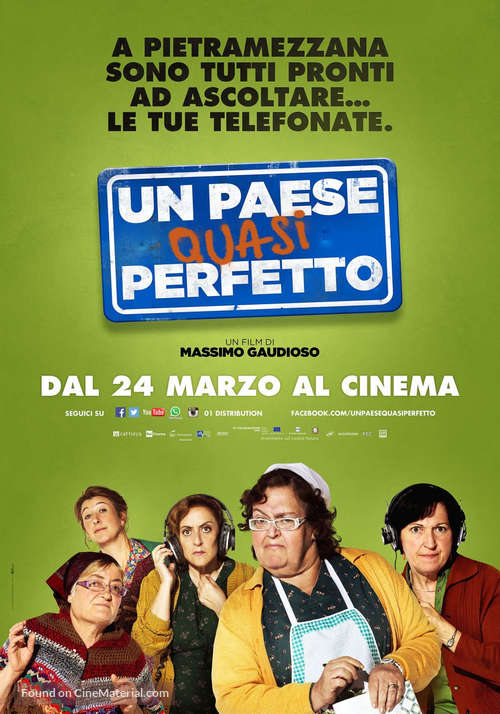 Un paese quasi perfetto - Italian Movie Poster