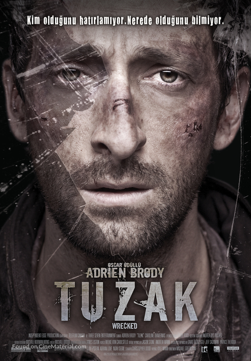 Wrecked - Turkish Movie Poster