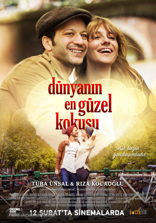 D&uuml;nyanin En G&uuml;zel Kokusu - Turkish Movie Poster