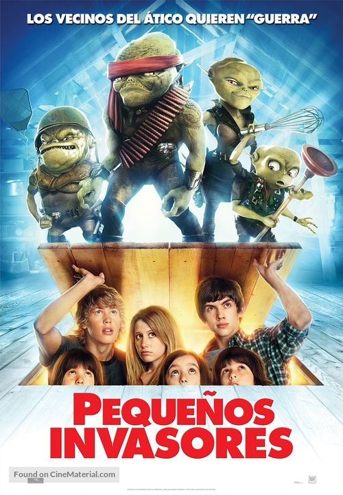 Aliens in the Attic - Spanish Movie Poster