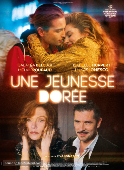 Une jeunesse dor&eacute;e - French Movie Poster