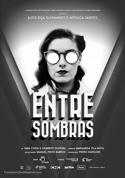 Entre sombras - Portuguese Movie Poster