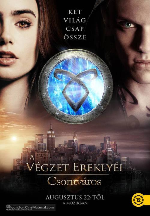 The Mortal Instruments: City of Bones - Hungarian Movie Poster