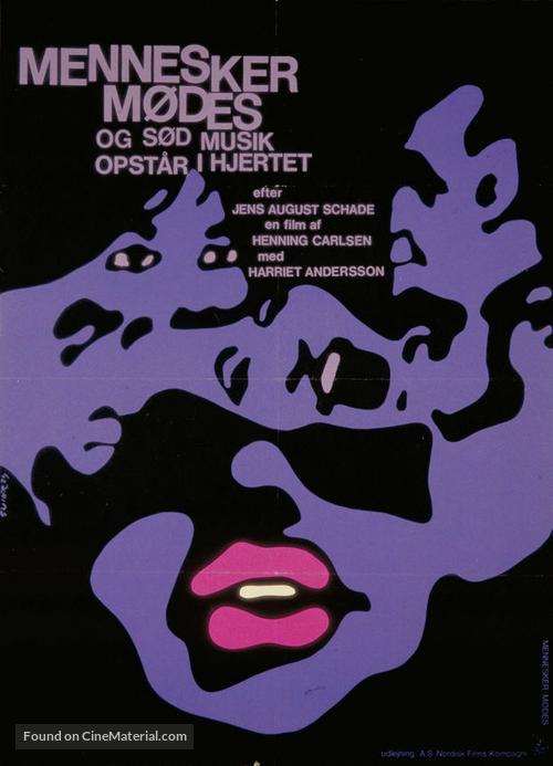 M&auml;nniskor m&ouml;ts och ljuv musik uppst&aring;r i hj&auml;rtat - Danish Movie Poster