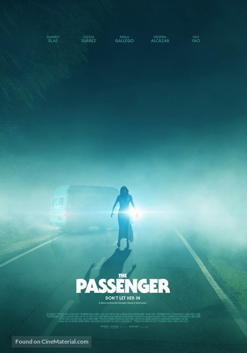 La pasajera - International Movie Poster