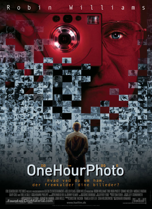 One Hour Photo - Danish Theatrical movie poster