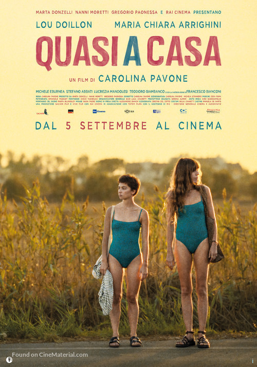 Quasi a casa - Italian Movie Poster