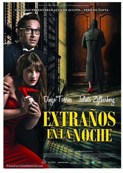 Extra&ntilde;os en la noche - Argentinian Movie Poster