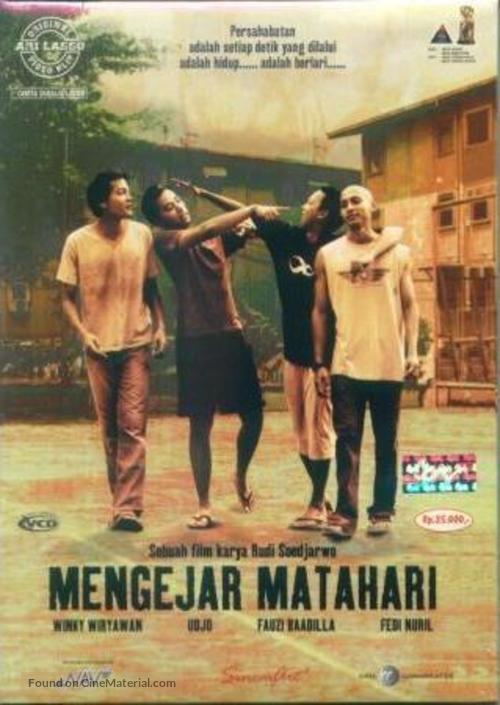 Mengejar matahari - Indonesian Movie Cover