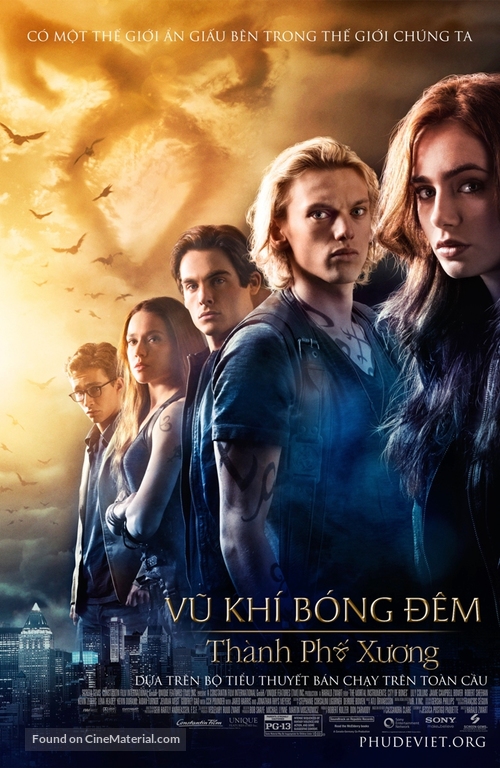The Mortal Instruments: City of Bones - Vietnamese Movie Poster
