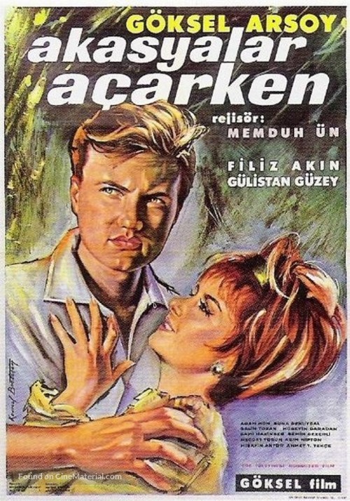 Akasyalar a&ccedil;arken - Turkish Movie Poster