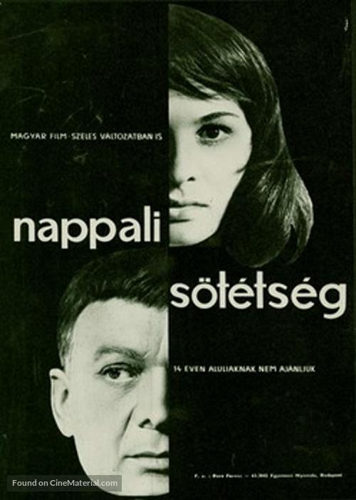 Nappali s&ouml;t&eacute;ts&eacute;g - Hungarian Movie Poster