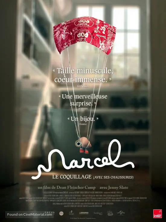 Marcel the Shell with Shoes On (2022) French movie poster