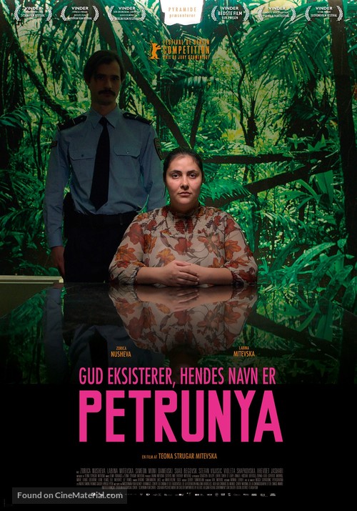 Gospod postoi, imeto i&#039; e Petrunija - Danish Movie Poster