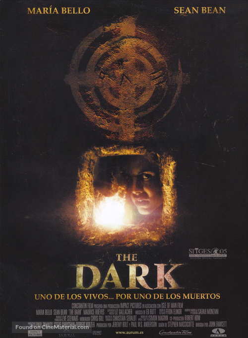 The Dark - Spanish Movie Poster