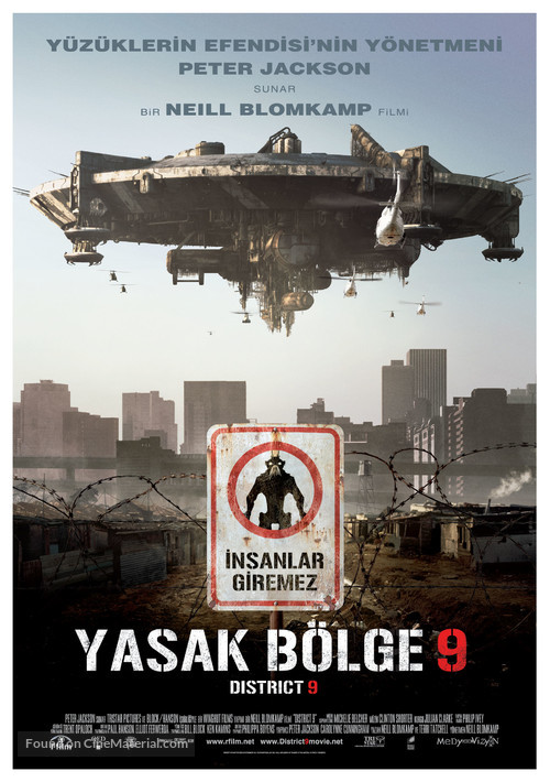 District 9 - Turkish Movie Poster